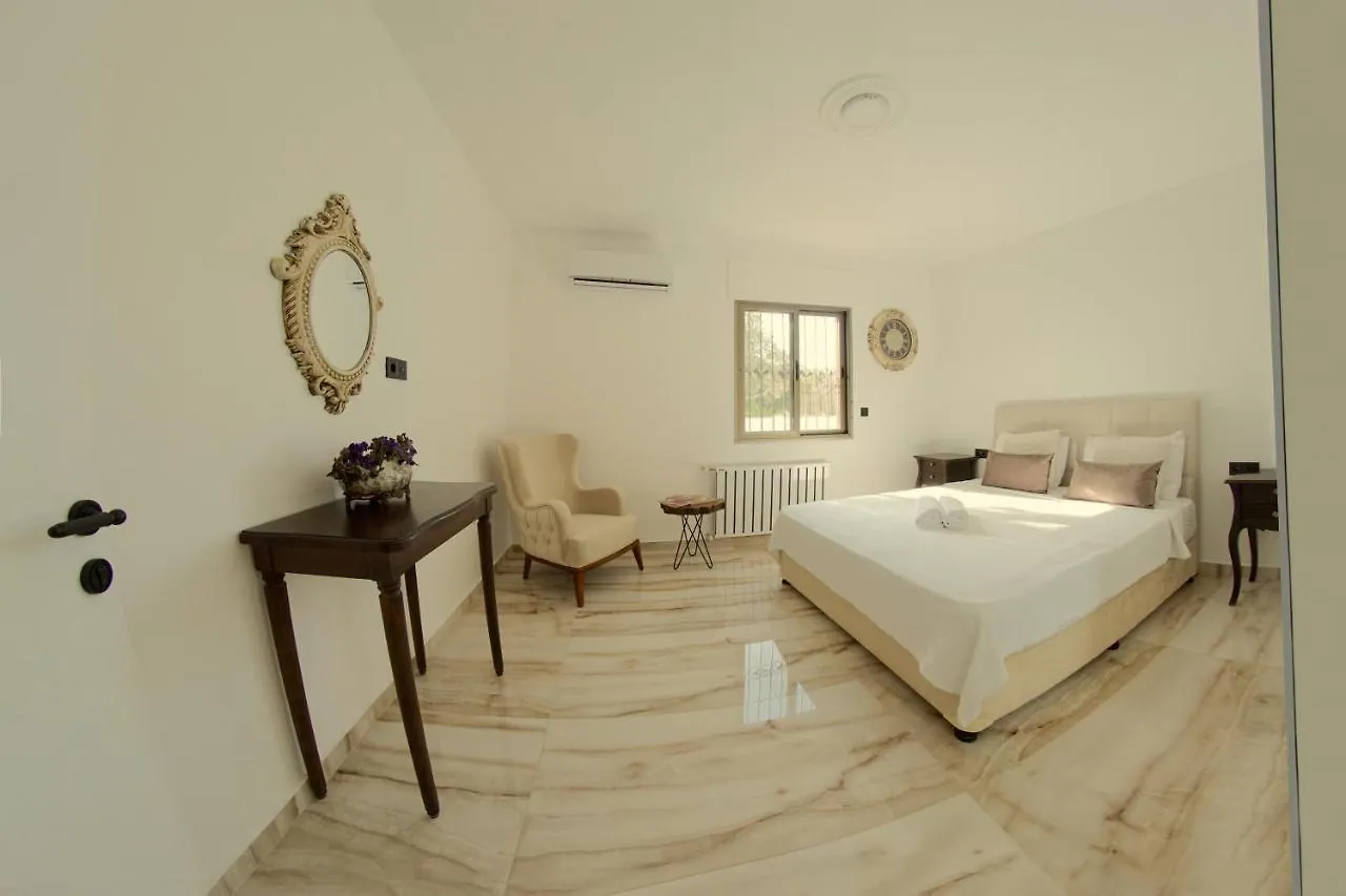 Alashato Alacati Villa
